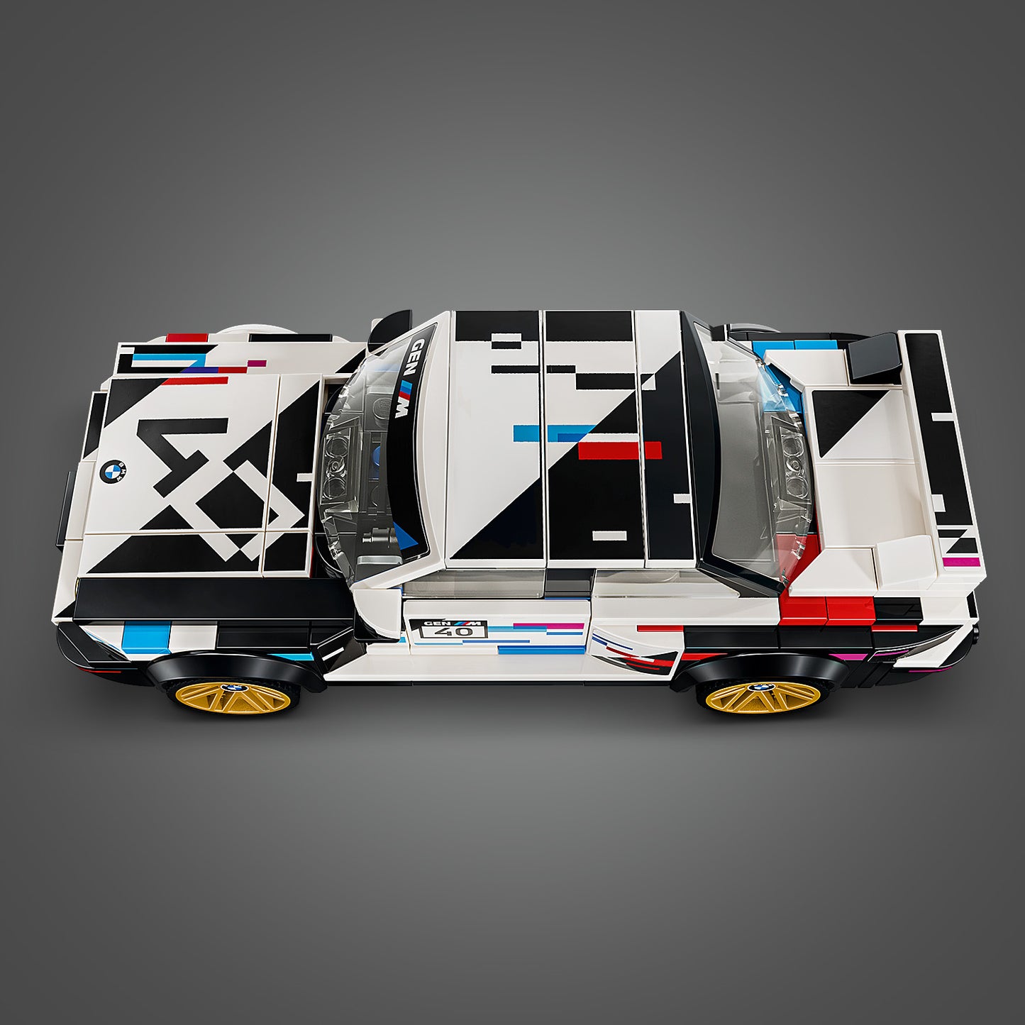 LEGO Speed Champions BMW M3 (E30) - Speelgoed Auto Bouwpakket voor Kinderen vanaf 9 Jaar - BMW Modelauto met Minifiguur - Kinderkamer Decoratie - Cadeau voor Jongens, Meisjes en Autoliefhebbers 77263