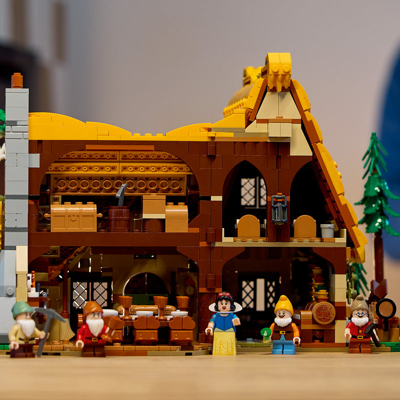 LEGO Schneewittchen und das Haus der sieben Zwerge 43242 Disney