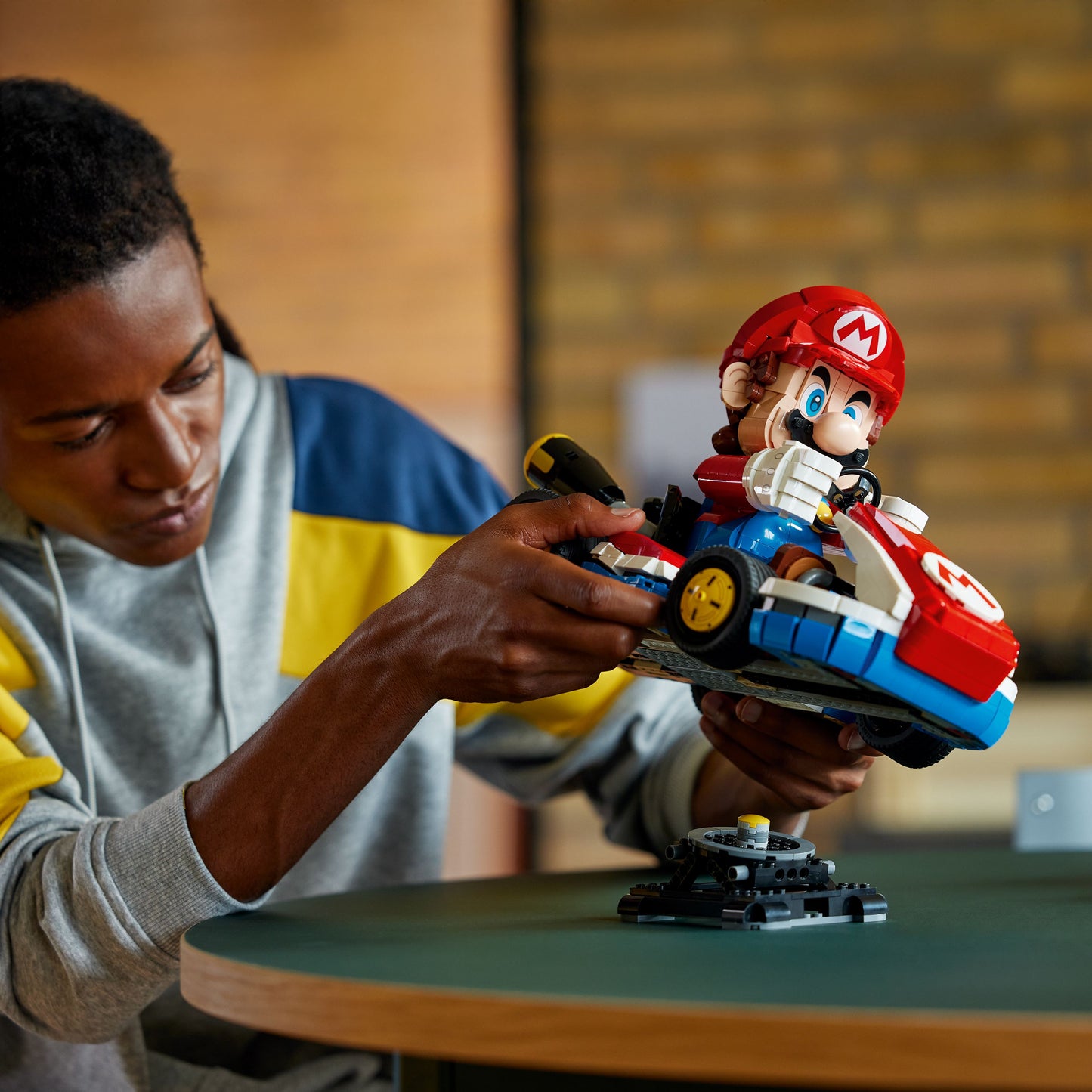 LEGO Mario Kart™ – Mario and standard kart 72037 Supermario