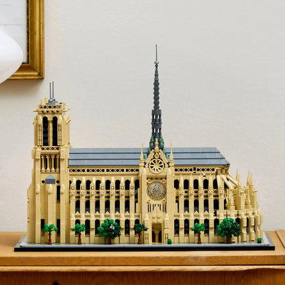 LEGO Notre-Dame Cathedral 21061 Architecture