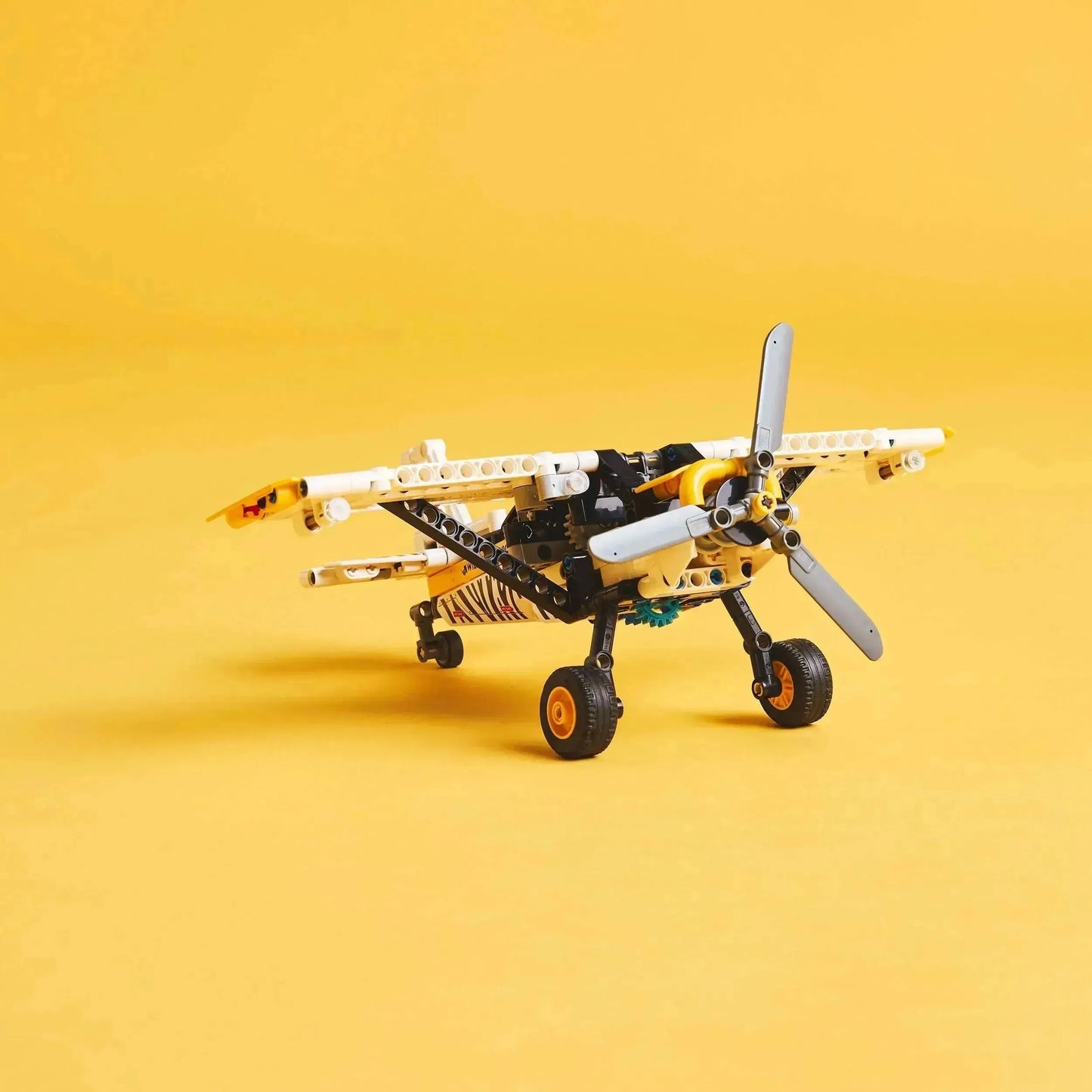 LEGO Jungle Airplane 42198 Technic (Pre-Order: January 2025)