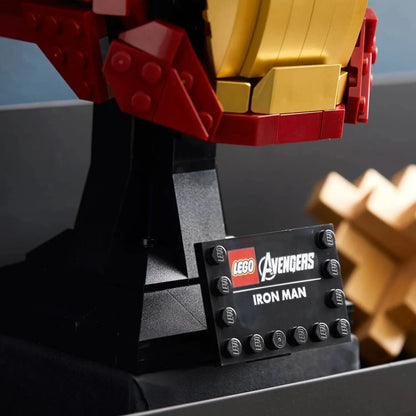 LEGO Iron Man Helmet 76165 Avengers