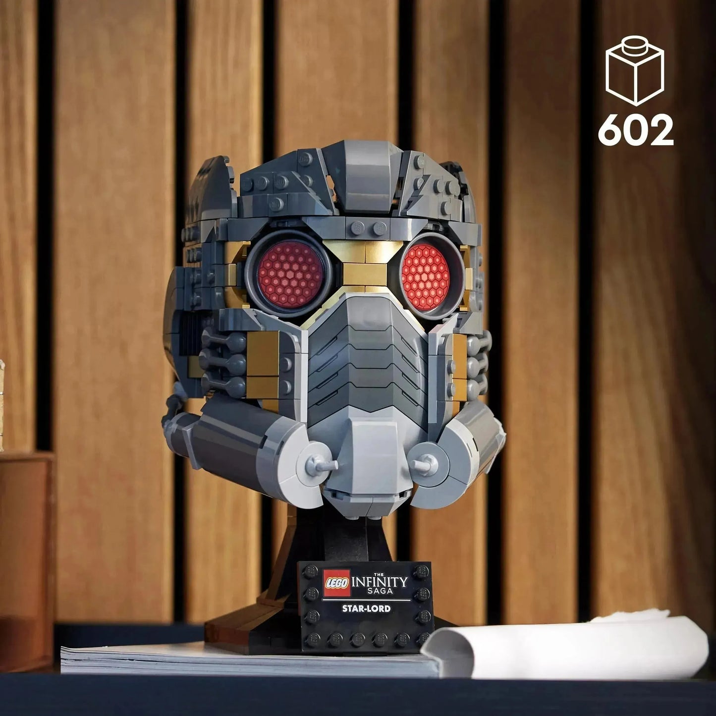 LEGO Star-Lords helmet 76251 Marvel