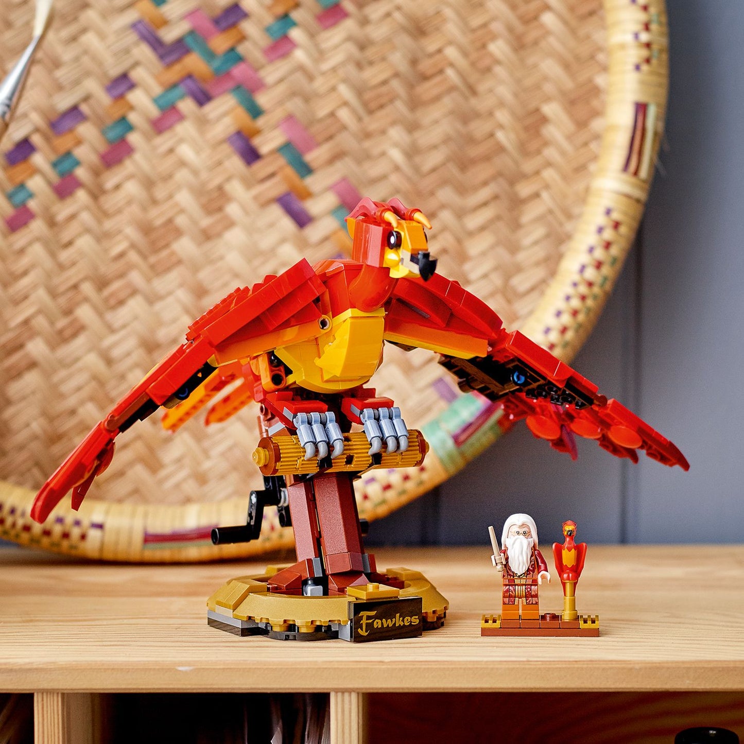 LEGO Felix, de feniks van Perkamentus 76394 Harry Potter