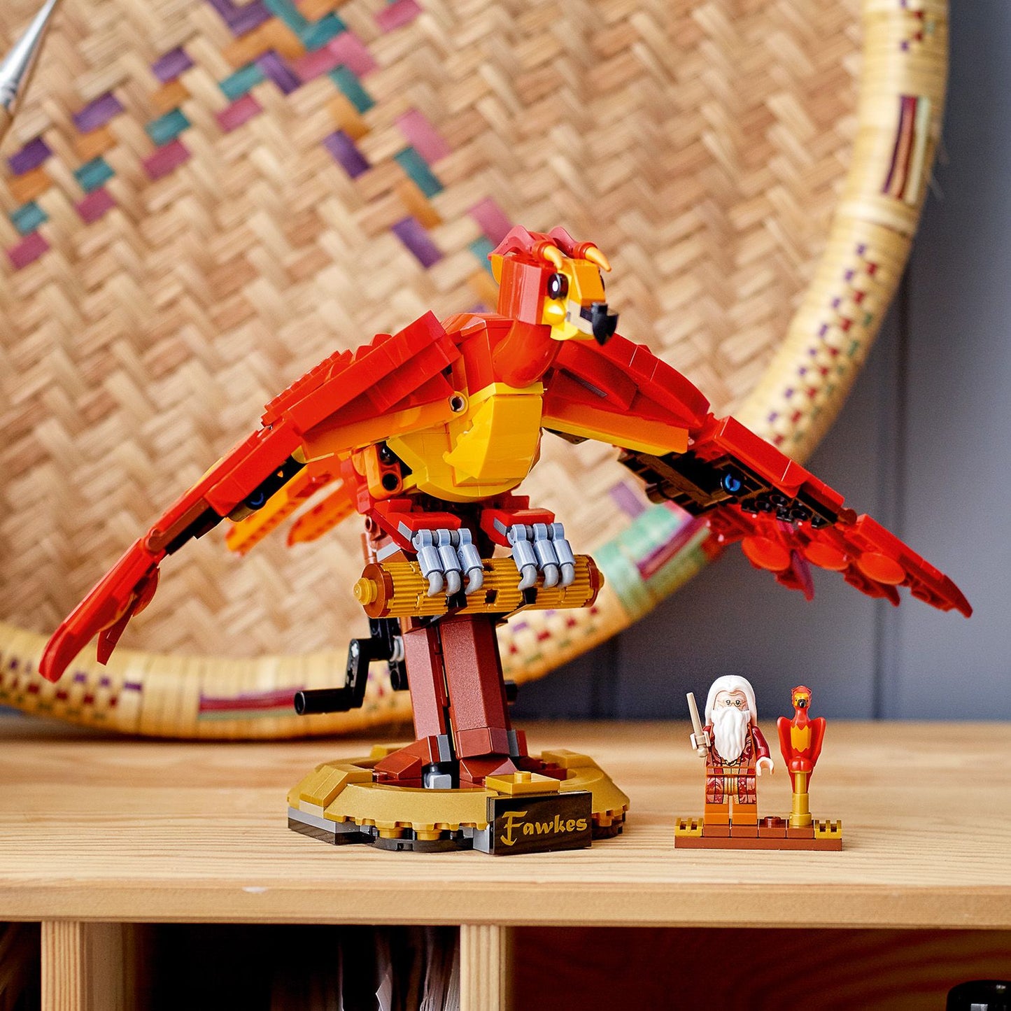 LEGO Felix, de feniks van Perkamentus 76394 Harry Potter