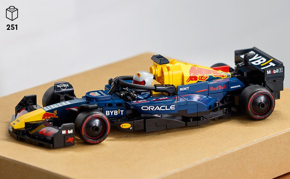 LEGO Red Bull Racing F 1 Formel Max Verstappen 77243 Speedchampions