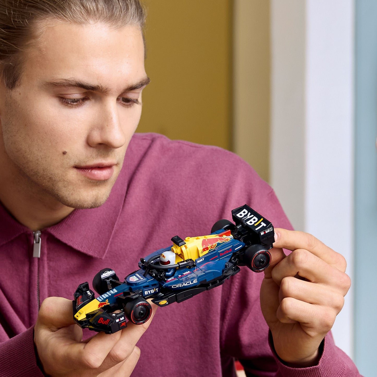 LEGO Red Bull Racing F 1 Formel Max Verstappen 77243 Speedchampions