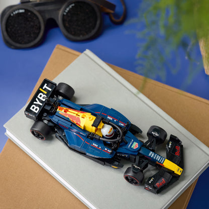 LEGO Red Bull Racing F 1 Formel Max Verstappen 77243 Speedchampions