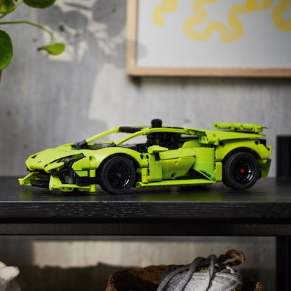 LEGO Lamborghini Huracán Tecnica 42161 Technic LEGO TECHNIC @ 2TTOYS LEGO €. 44.99