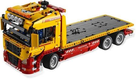 LEGO Flatbed Truck 8109 Technic LEGO TECHNIC @ 2TTOYS LEGO €. 139.99