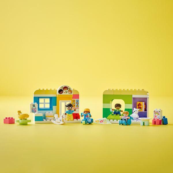 LEGO Het leven in het kinderdagverblijf 10992 DUPLO LEGO @ 2TTOYS LEGO €. 40.48