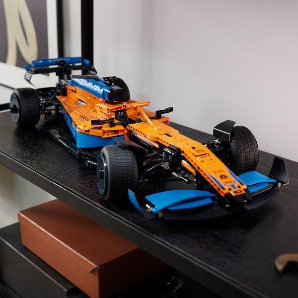 LEGO McLaren F1 Formule 1 auto 42141 Technic LEGO TECHNIC @ 2TTOYS LEGO €. 169.99