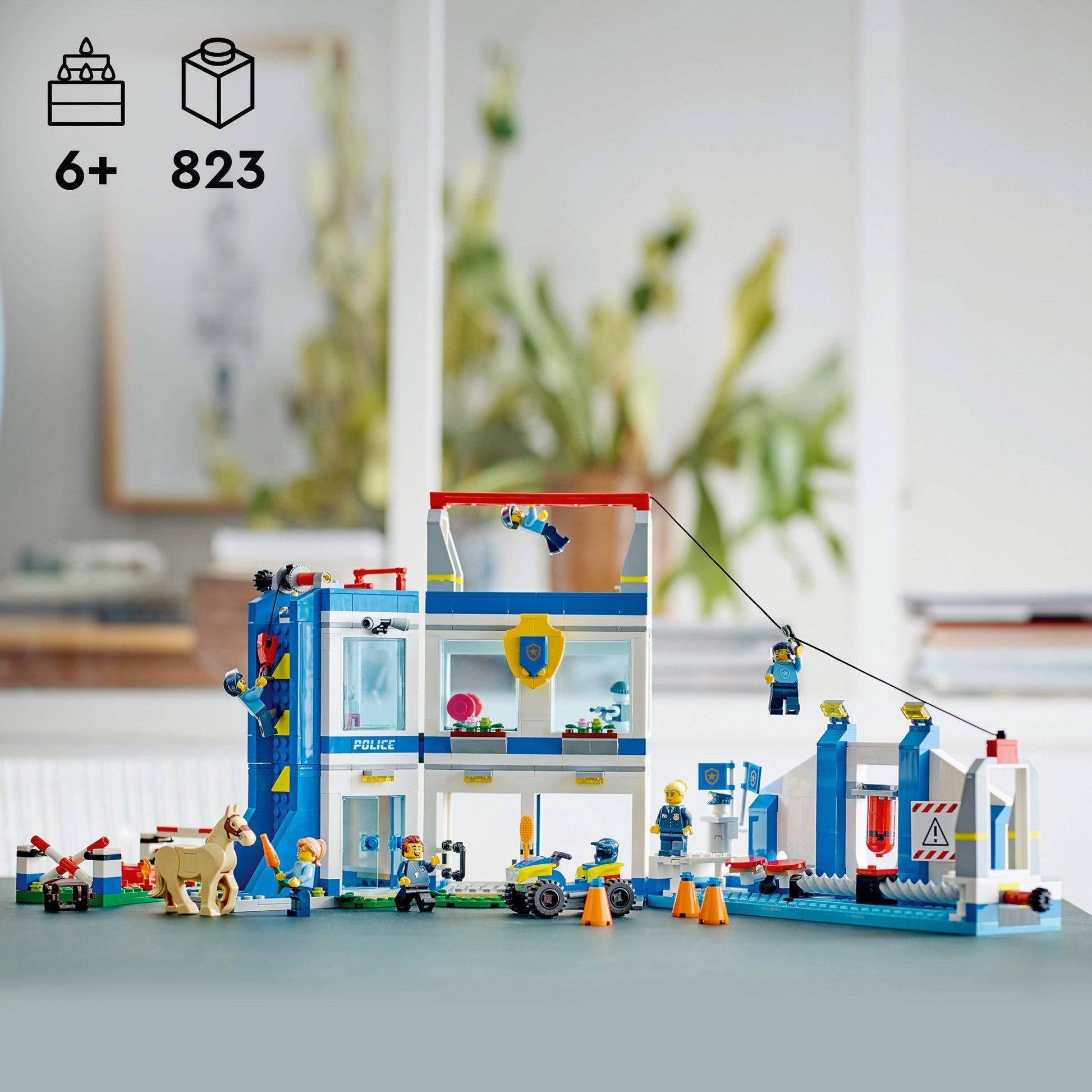 LEGO Politie opleidingsacademie 60372 City LEGO CITY @ 2TTOYS LEGO €. 76.49