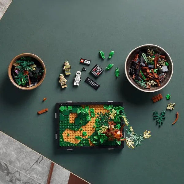 LEGO The Endor Speeder Bike Chase Diorama 75353 StarWars LEOG STARWARS @ 2TTOYS | Official LEGO shop😊🥰 LEGO €. 79.99
